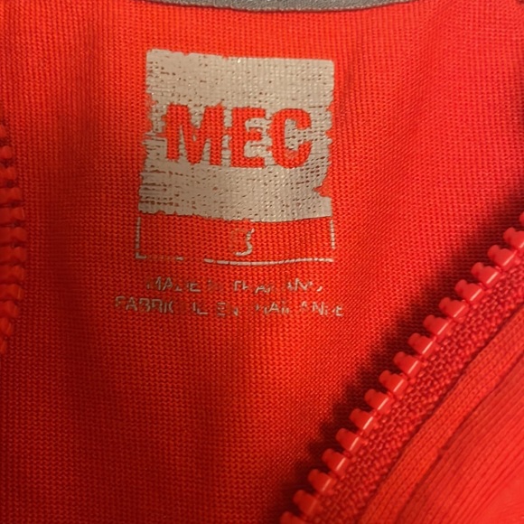 Boys long sleeve shirts size 6-8 - Picture 8 of 8